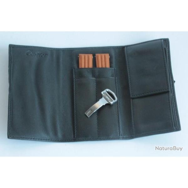 CARTIER Bracelet montre Roadster 19 mm + �tui de voyage cuir noir