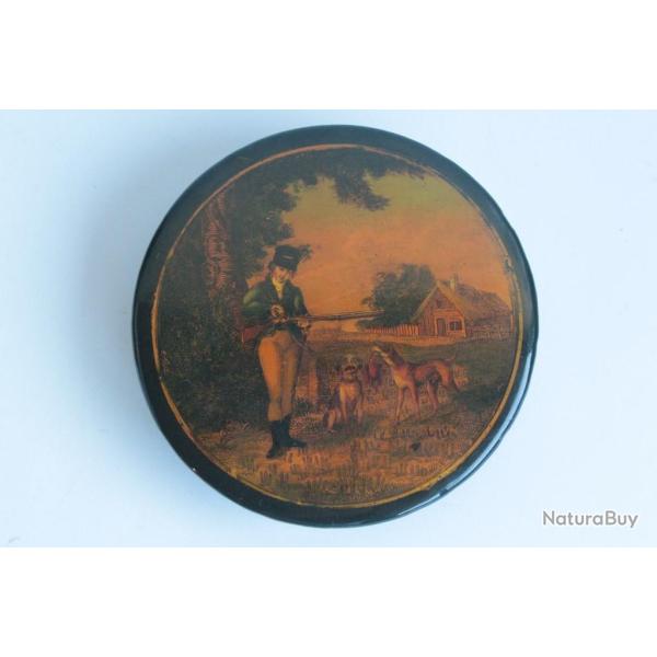 Boite ronde carton bouilli laqu� peint Chasseur