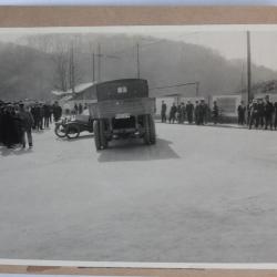 Photographie Accident automobile camion Police Canton Genève Suisse