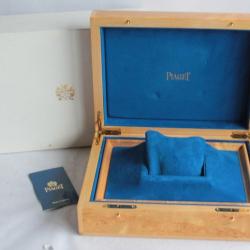 PIAGET Écrin pour montre bois laqué et daim bleu