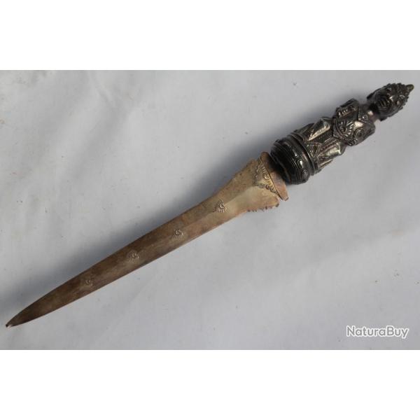 Couteau argent Indonsie Bali XIXe sicle