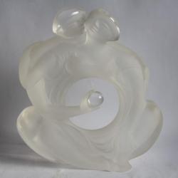 Anne-Marie PAUL Sculpture acrylique Embracing Couple