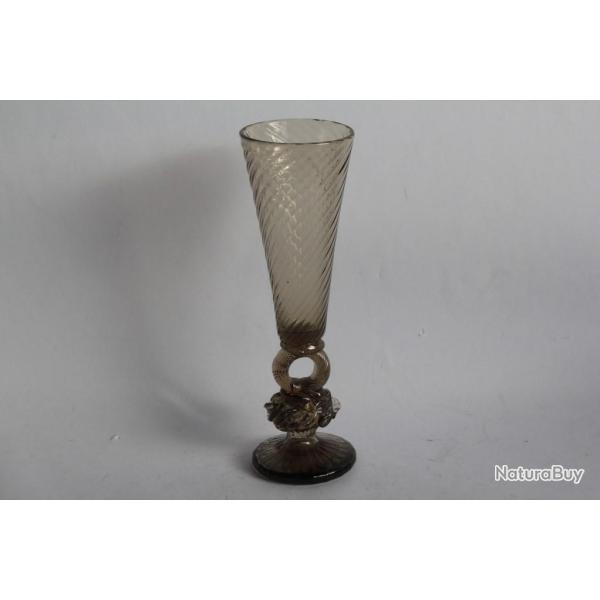 Verre souffl� fum� Soraya  Gordiola Majorque Espagne