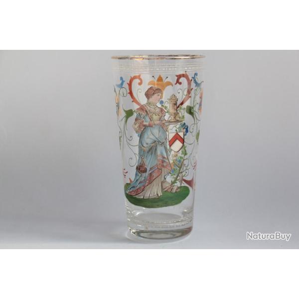 Grand verre de Boh�me �maill� Egermann