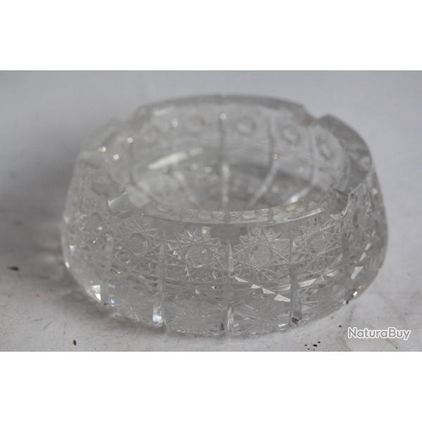 Cendrier cristal taill� Boh�me