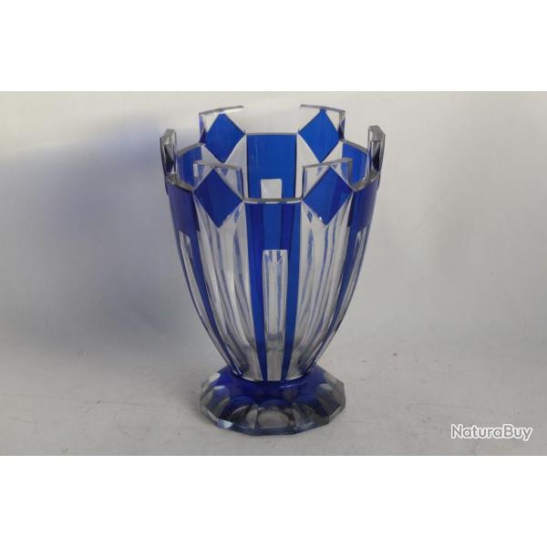 Vase en cristal taill� Val St Lambert Art d�co