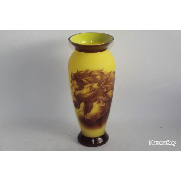 Vase verre cam�e Chevaux Frantisek Sebestaafter R�publique tch�que