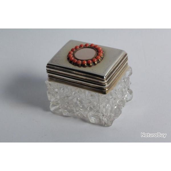 Boite � pilules cristal argent corail
