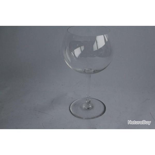 BACCARAT Verre � vin
