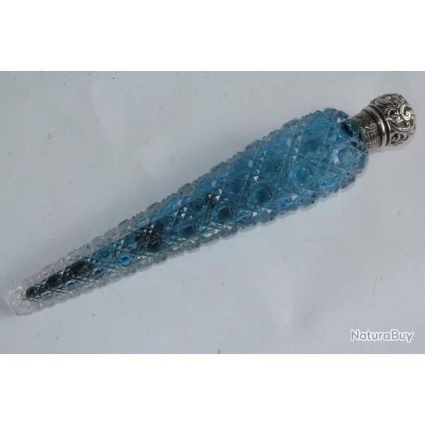 Flacon � sel cristal taill� et argent