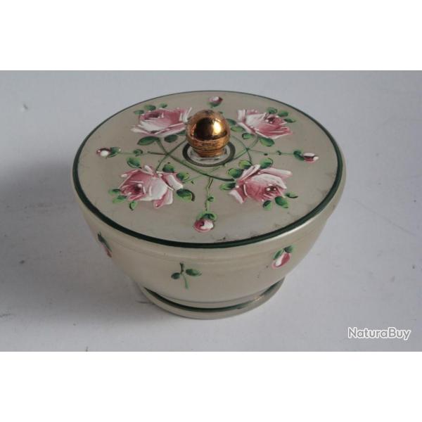 Bonbonni�re verre �maill� Roses