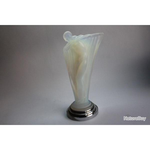 Edmond Etling femme nue drap�e Verre opalescent Art d�co Lucile Sevin