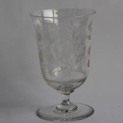 Verre à pied cristal gravé