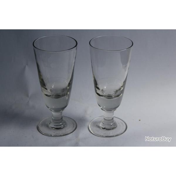 Paire d'anciens verres � Absinthe
