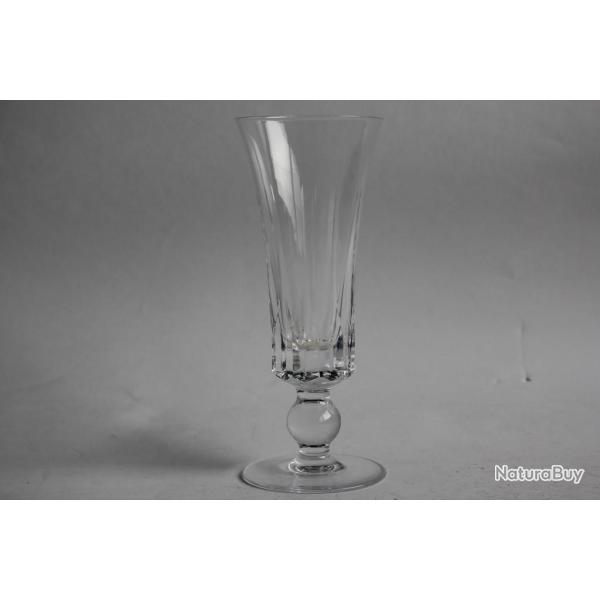 S�VRES Fl�te � champagne cristal