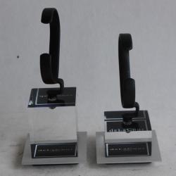 DeLaCour Deux présentoirs pour montres