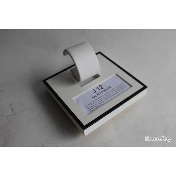 CHANEL Pr�sentoir pour montre J12 Moonphase