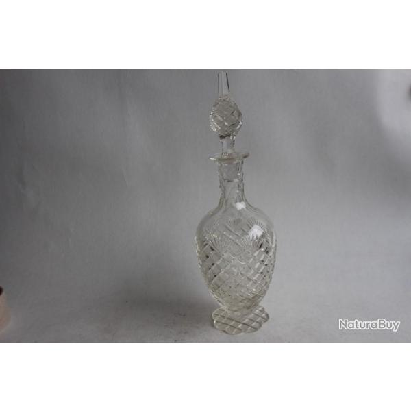 Ancienne carafe cristal taill� Art de la table verrerie