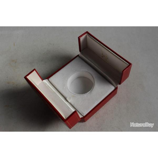 CARTIER �crin pour pendulette R�veil voyage Must de Cartier
