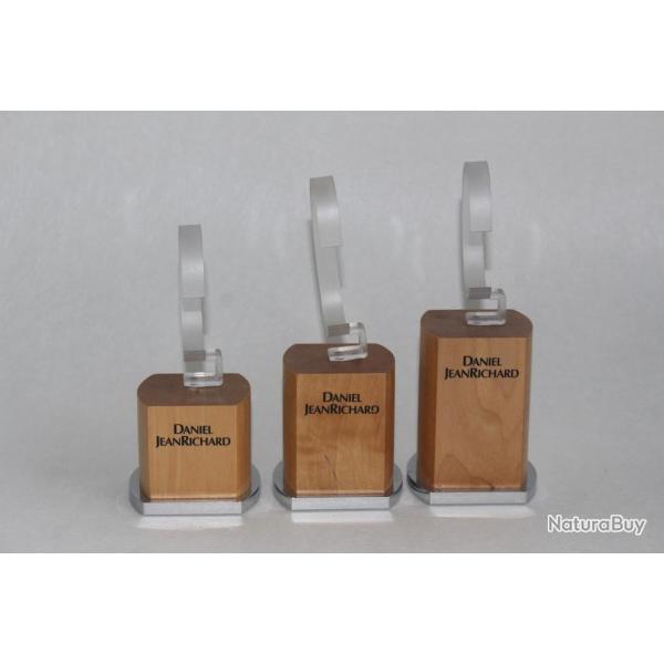 Pr�sentoirs montres Daniel JeanRichard horlogerie