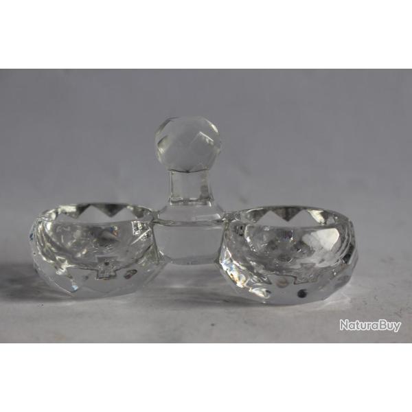 BACCARAT ancienne sali�re cristal moul�