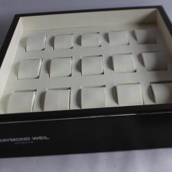 RAYMOND WEIL grand présentoir pour 15 montres