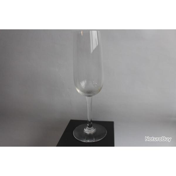 BACCARAT verre cristal fl�te a champagne