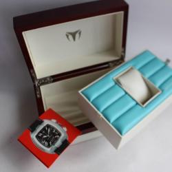 Écrin pour montre TechnoMarine Red Square Collection + garantie