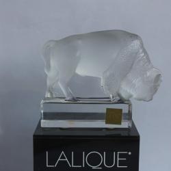 LALIQUE Bison cristal dépoli