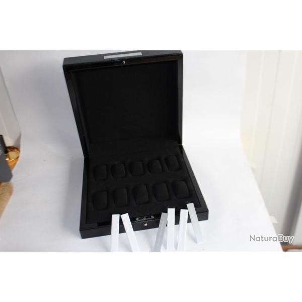 Grand �crin presentoir pour 10 montres CHANEL