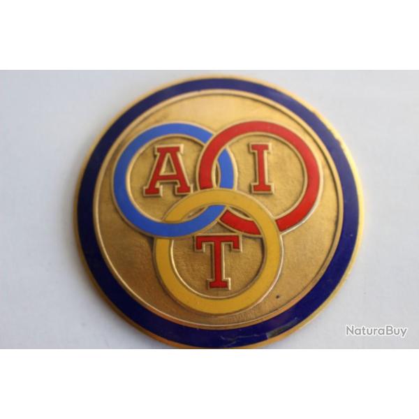 Insigne automobile AIT Alliance International Tourisme
