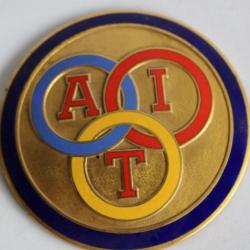 Insigne automobile AIT Alliance International Tourisme