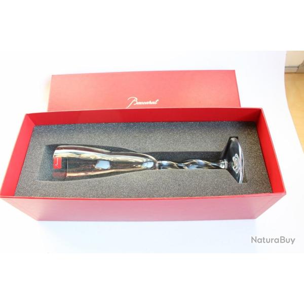 BACCARAT Fl�te � champagne cristal Stream
