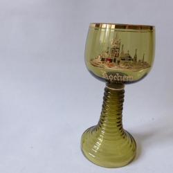 Ancien verre à vin du Rhin Roemer Art de la table