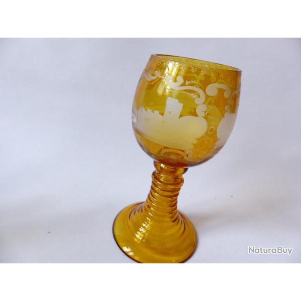 Ancien verre � vin souvenir Allemagne Art de la table