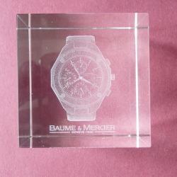 BAUME & MERCIER Presse-papiers cristal publicitaire montres