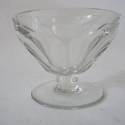 BACCARAT Coupe à champagne cristal Art de la table