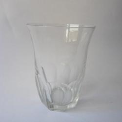 Ancien verre cristal taillé