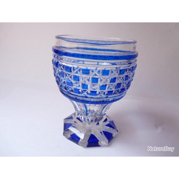 Verre cristal taill� overlay bleu
