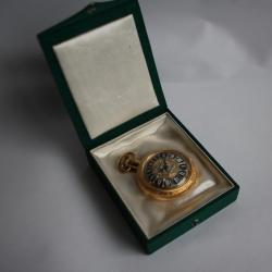 ROLEX Rare Flacon publicitaire en forme de montre de gousset