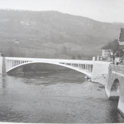 Photographie Pont sur rivière Aare Aarburg Suisse