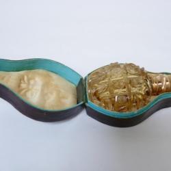 Flacon à sel cristal taillé et or Charles X