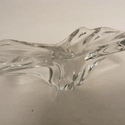 BACCARAT Petite coupe sculpture en cristal Art de la table