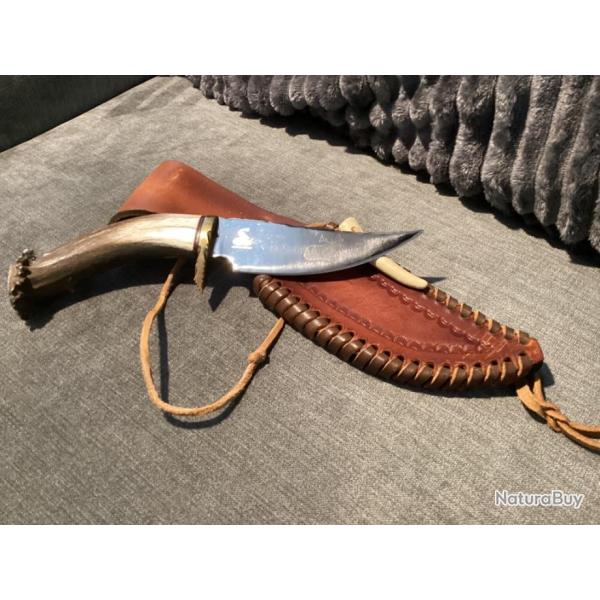 Couteau r�alis� par BOB  et Christy  SCHOPP U.S.A.