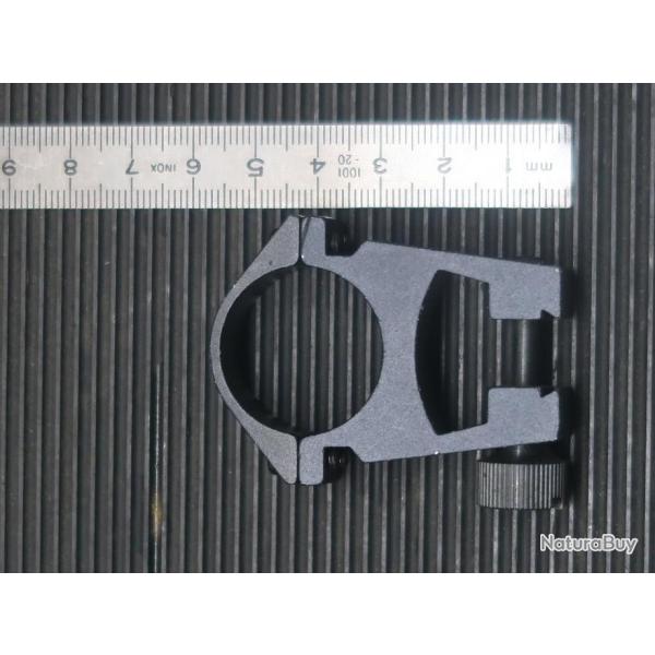 Un collier pour montage optique 25,4 mm ou accessoire lampe .... REF 119