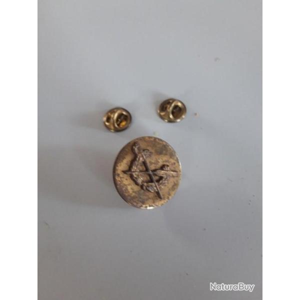 INSIGNE DE COL EN M�TAL DU JUDGE ADVOCATE GENERAL'S DEPARTMENT  U.S.