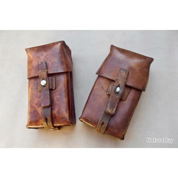 DEUX SACOCHES MILITAIRES ARM�E SUISSE.