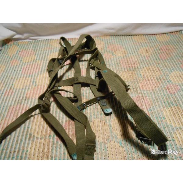 1 SANGLE SAC COUCHAGE US VIETNAM  (N)