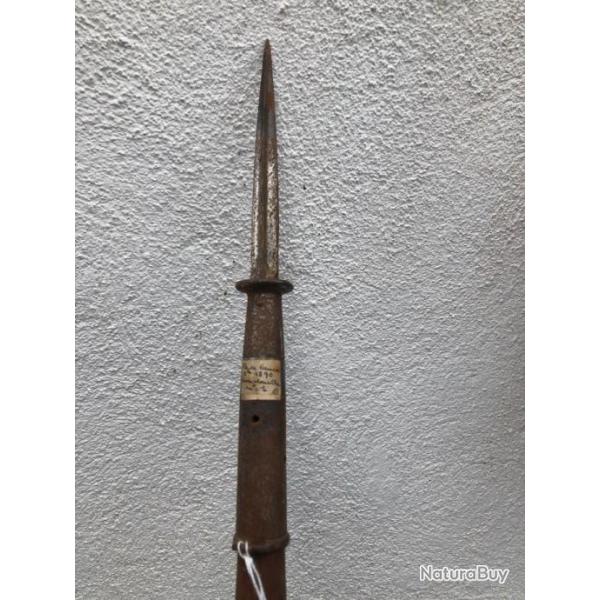 lance pic sur bois modele 1890 a douille