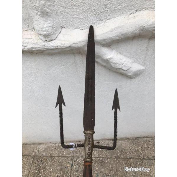 grand trident en fer 2m10